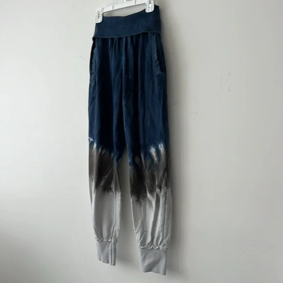 Young Fabulous & Broke joggers - Picture 5 of 9